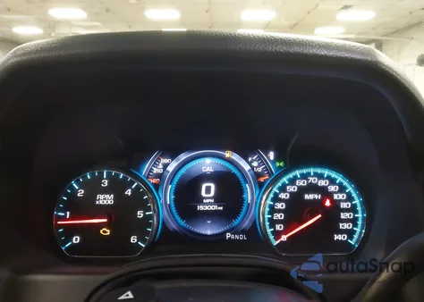 2017 GMC Yukon Xl Slt z USA, uszkodzony, nr VIN 1GKS2GKC3HR316166